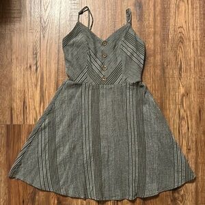 Francesca’s Olive Green Dress Small